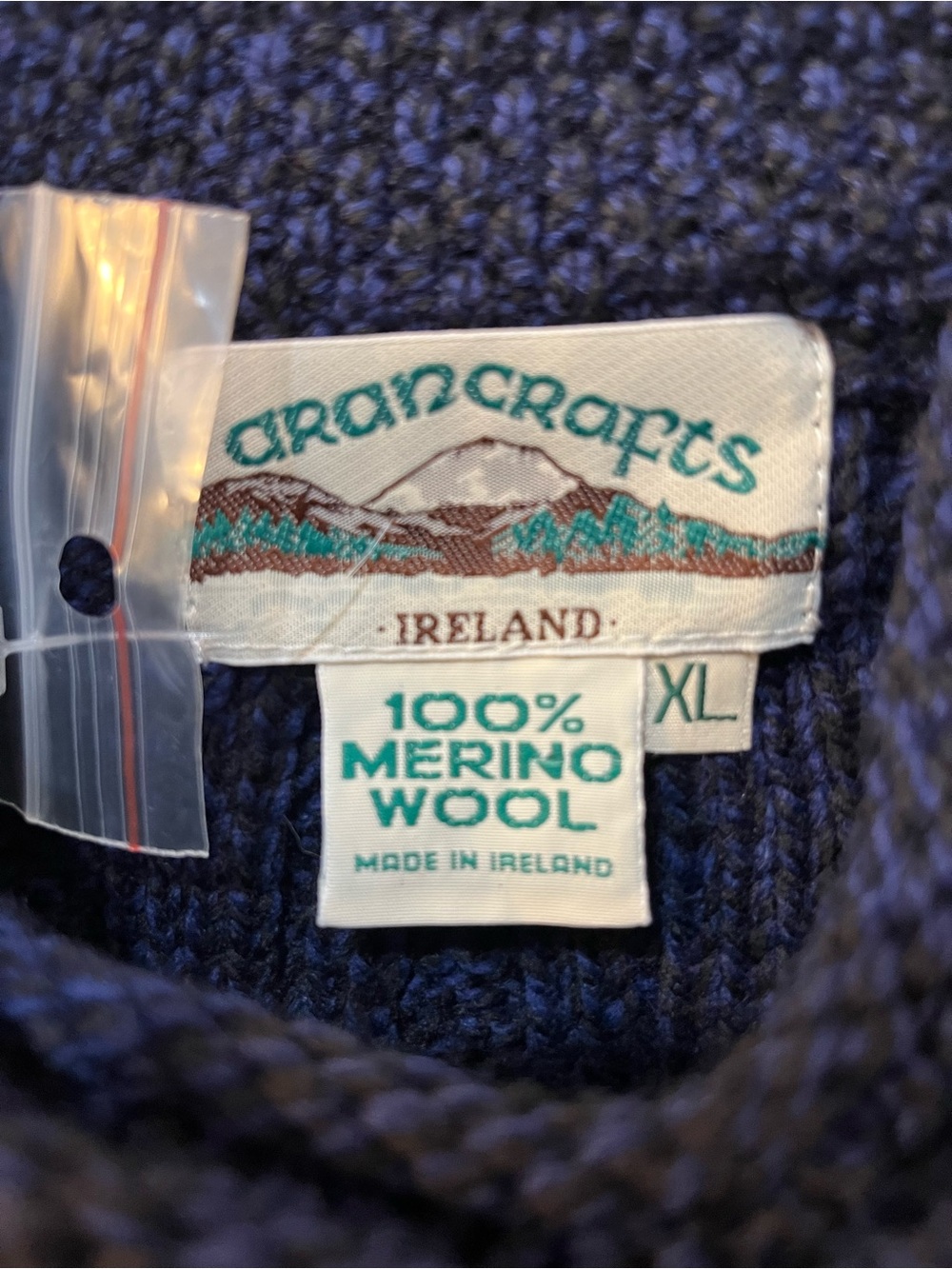 Aran Crafts Navy 💯 Merino Wool. Ireland. Sweater Coat / Cardigan. Size XL. NWT - Picture 3 of 9